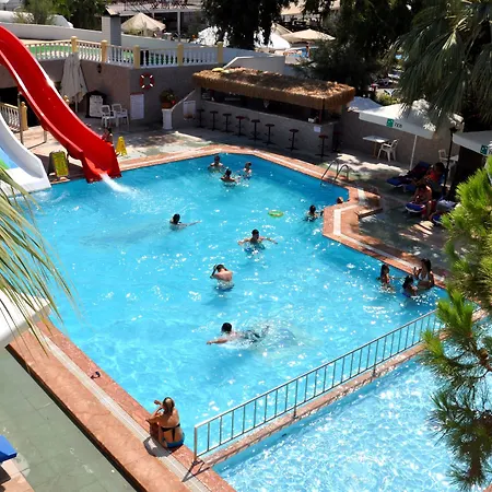 Gumbet Anil Beach 바이즈